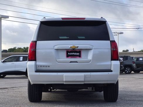 Used 2020 Chevrolet Tahoe LT w/ Luxury Package RWD image 7