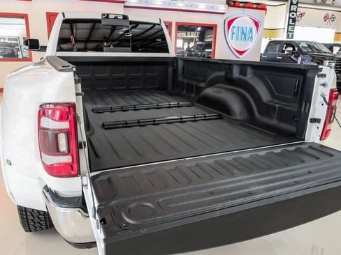 Used 2022 RAM 3500 Laramie image 46