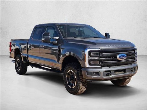 New 2026 Ford F250 Platinum w/ Tremor Off-Road Package image 8