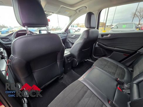 Used 2022 Ford Escape SEL w/ SEL Stealth AWD Package image 13