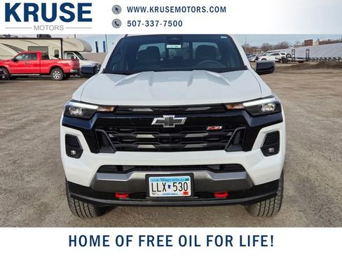 Used 2024 Chevrolet Colorado Z71 w/ Z71 Convenience Package 2 image 1