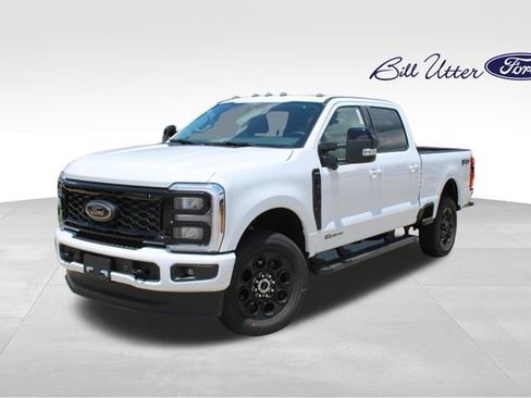 New 2026 Ford F350 Lariat w/ Black Appearance Package AWD/4WD image 1