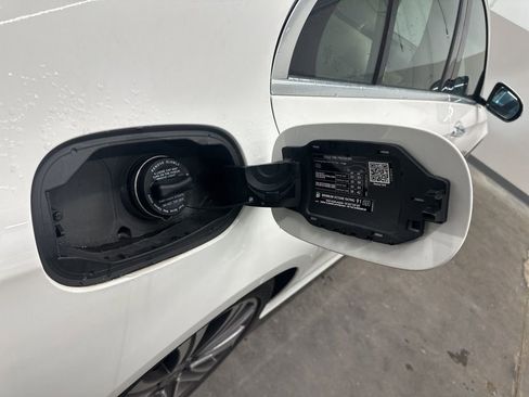 Used 2021 Mercedes-Benz E 350 E 350 image 39