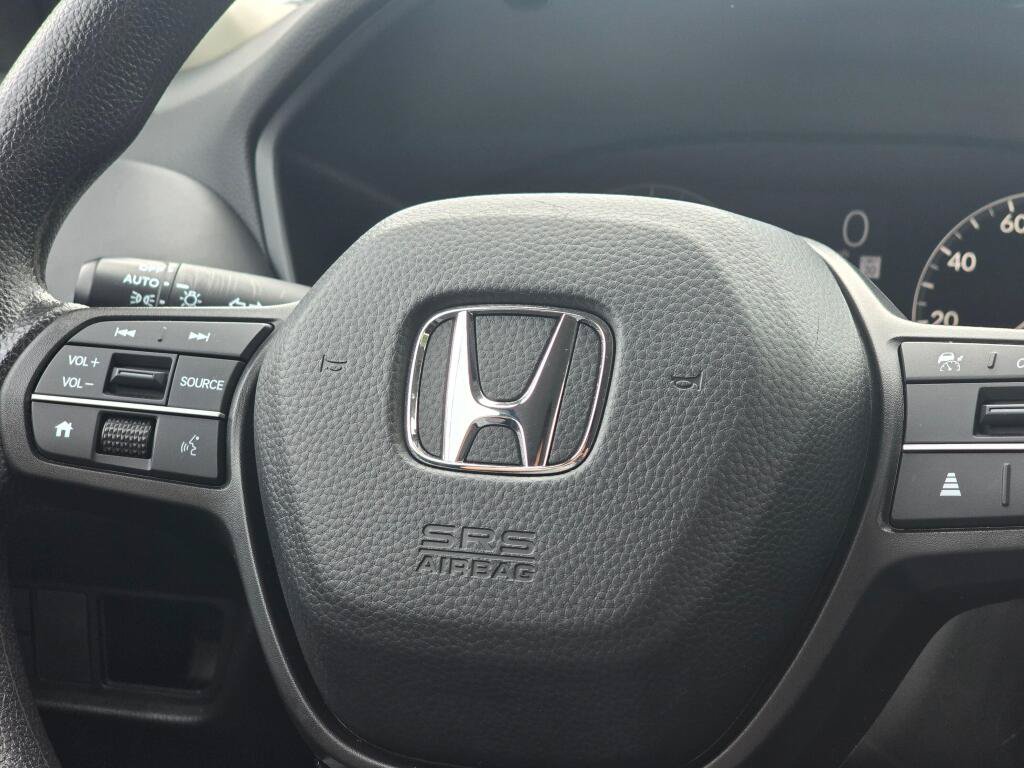 Certified 2025 Honda HR-V LX image 27