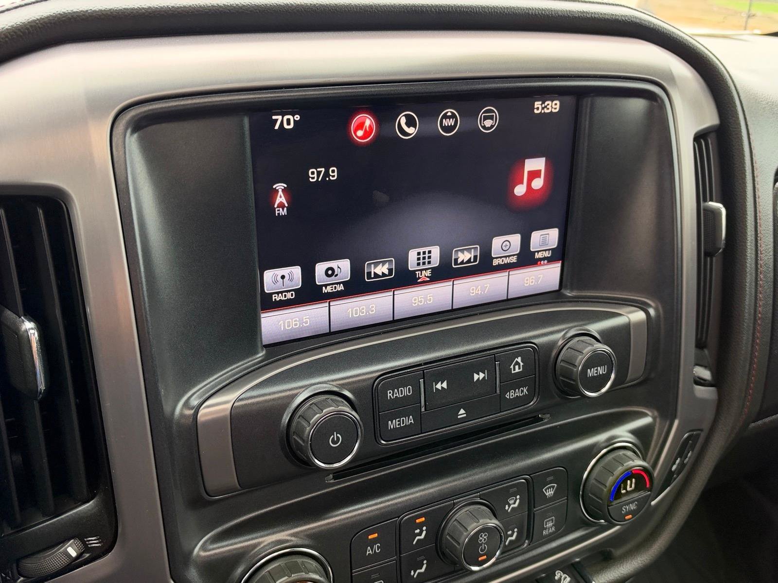 Used 2016 GMC Sierra 1500 SLT w/ All-Terrain Package AWD/4WD image 17
