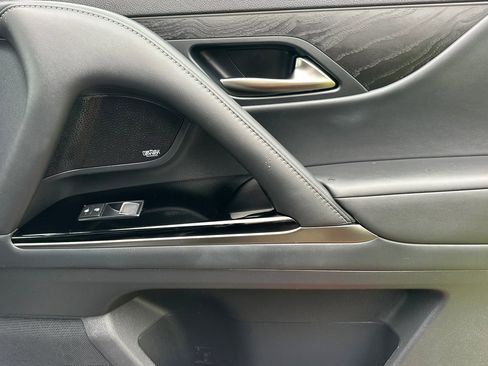 Used 2025 Lexus LX 600 4WD w/ Appearance Package image 22