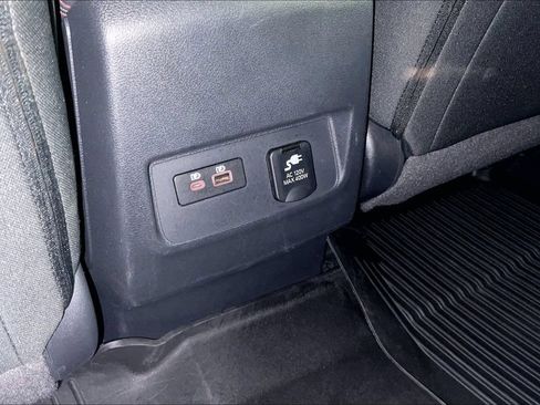 Used 2023 Nissan Frontier PRO-4X w/ Pro Convenience Package AWD/4WD image 30