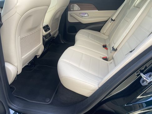 Certified 2024 Mercedes-Benz GLE 450 4MATIC image 39
