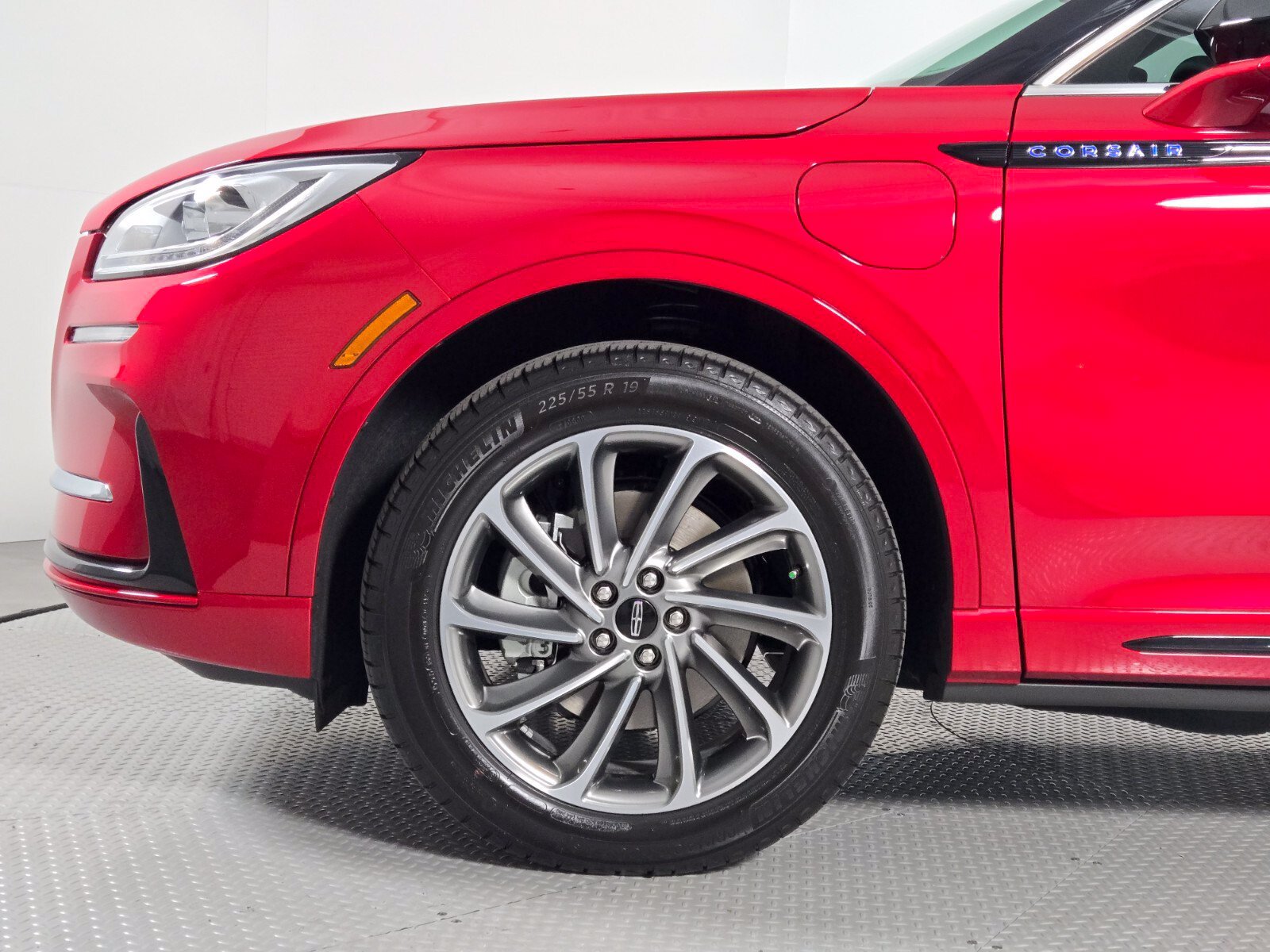 Used 2026 Lincoln Corsair Grand Touring AWD/4WD image 9