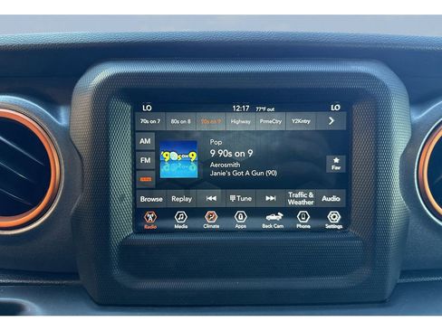 Used 2021 Jeep Gladiator Mojave image 14