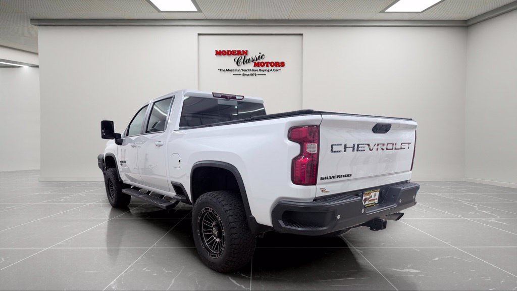 Used 2024 Chevrolet Silverado 3500 LT w/ All Star Edition AWD/4WD image 5