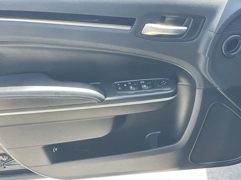 Used 2022 Chrysler 300 S w/ Safetytec Plus Group RWD image 21