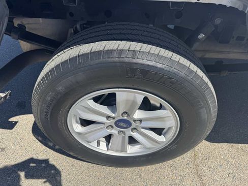 Used 2017 Ford F150 XLT w/ Trailer Tow Package image 36