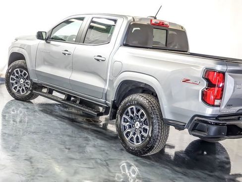 Used 2026 Chevrolet Colorado Z71 AWD/4WD image 11