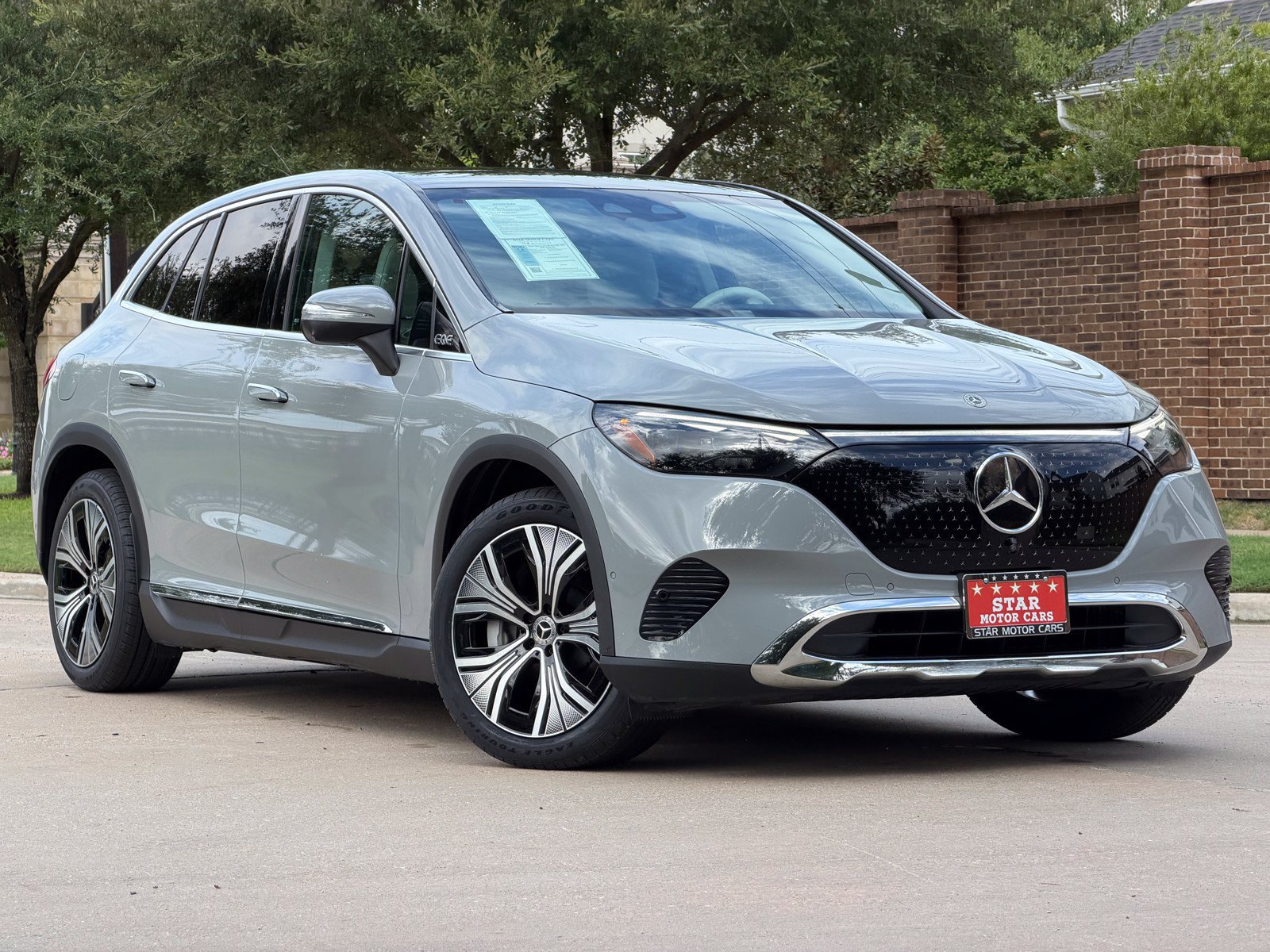 Used 2023 Mercedes-Benz EQE 350+ 4MATIC SUV image 1