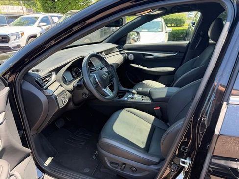 Used 2023 INFINITI QX55 Essential AWD/4WD image 9