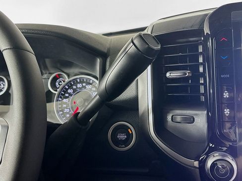 New 2026 RAM 3500 Big Horn AWD/4WD image 12