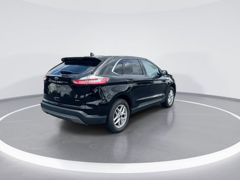 Used 2024 Ford Edge SEL AWD/4WD image 9
