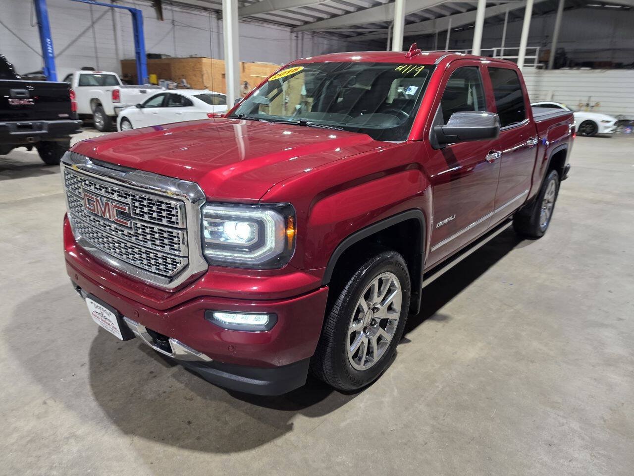 Used 2018 GMC Sierra 1500 Denali AWD/4WD image 3