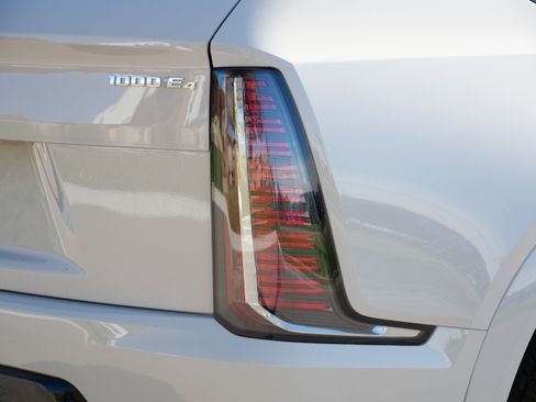 New 2026 Cadillac Escalade IQ Luxury 1 w/ LPO, Floor Liner Package image 15