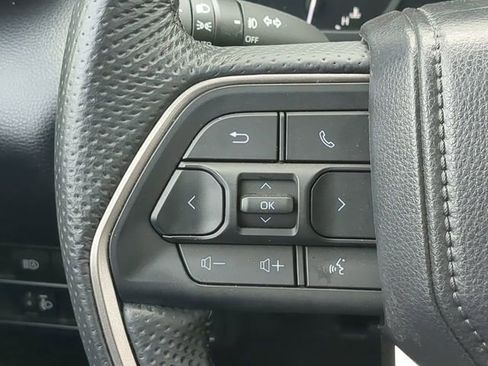 Used 2025 Toyota Tundra SR5 w/ SR5 Premium Package image 28