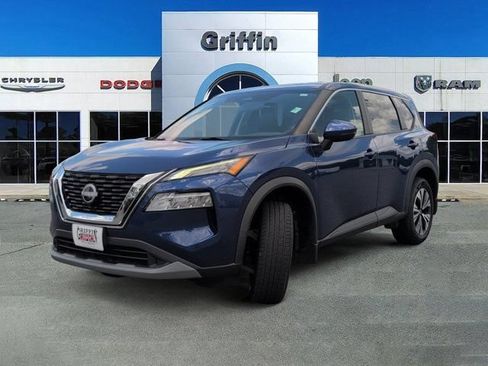 Used 2022 Nissan Rogue SV AWD/4WD image 11