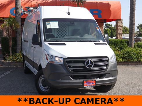 Used 2021 Mercedes-Benz Sprinter 2500 w/ Driver Convenience Package image 2