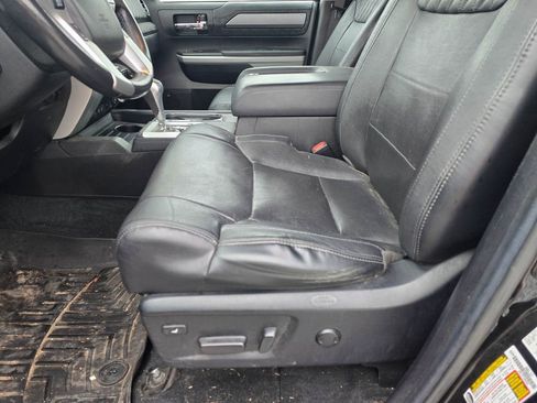 Used 2021 Toyota Tundra Platinum AWD/4WD image 10