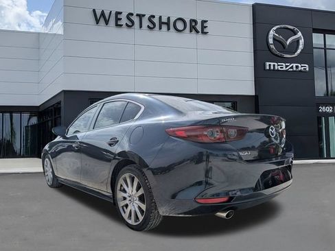 Used 2019 MAZDA MAZDA3 Sedan FWD image 5