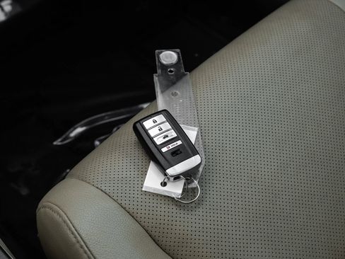 Used 2017 Acura ILX image 56