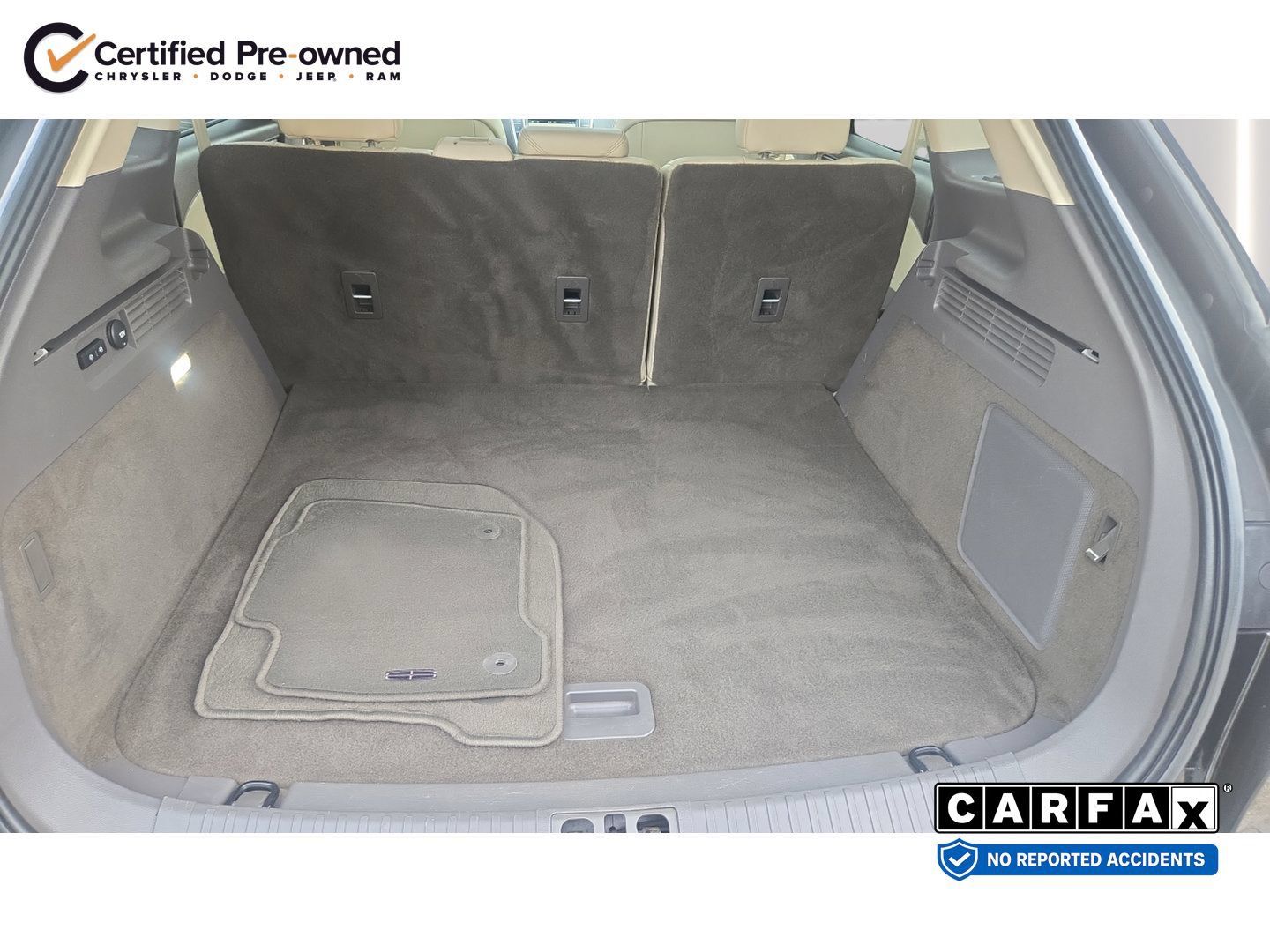 Used 2018 Lincoln MKX Reserve w/ Driver Assistance Package AWD/4WD image 26