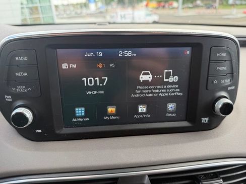 Used 2020 Hyundai Santa Fe SEL w/ Convenience + Premium Package AWD/4WD image 12