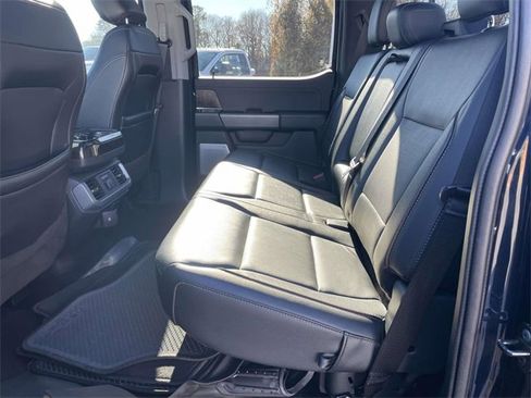 Used 2022 Ford F150 Lariat w/ Equipment Group 502A High image 27