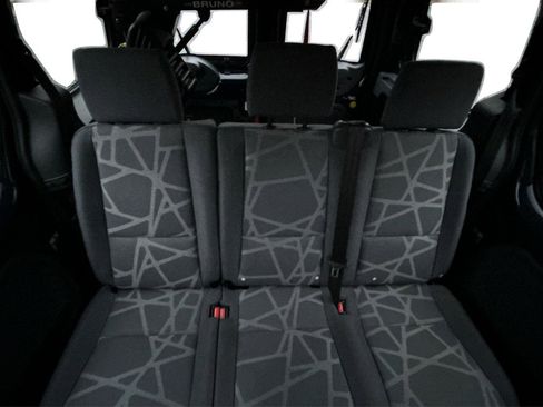 Used 2011 Ford Transit Connect XLT Premium image 14