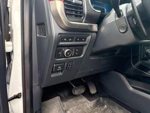 Used 2022 Ford F150 Raptor w/ Equipment Group 801A High AWD/4WD image 36