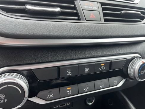 Used 2021 Nissan Altima 2.5 SV image 22