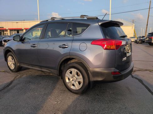 Used 2014 Toyota RAV4 LE FWD image 3