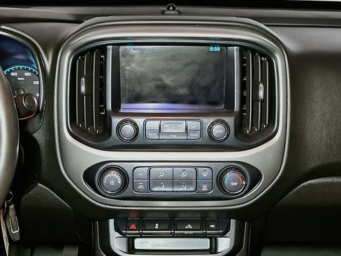 Used 2018 Chevrolet Colorado LT w/ LT Convenience Package AWD/4WD image 12