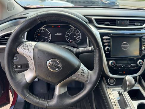 Used 2018 Nissan Murano SL w/ Moonroof Package AWD/4WD image 16