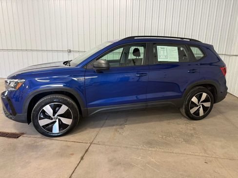 Certified 2024 Volkswagen Taos S AWD/4WD image 2