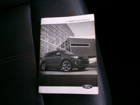 Used 2013 Ford Edge Limited image 41