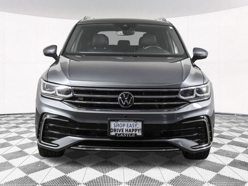Used 2023 Volkswagen Tiguan SEL R-Line AWD/4WD image 10