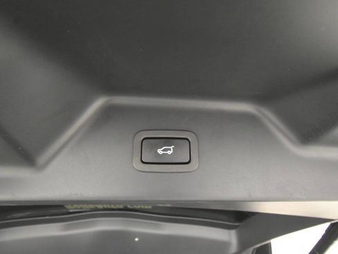 Used 2020 Land Rover Range Rover HSE AWD/4WD image 19