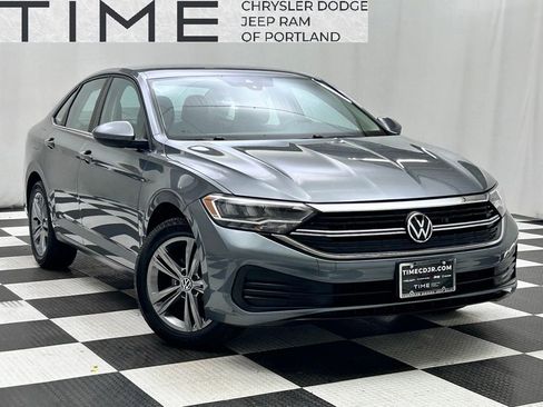 Used 2022 Volkswagen Jetta SE FWD image 1