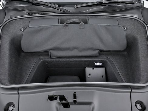 Used 2021 Audi R8 V10 performance image 16