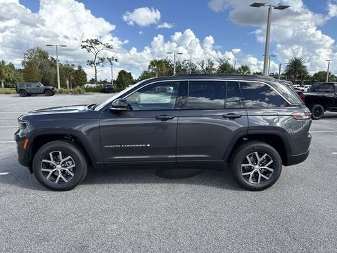 New 2025 Jeep Grand Cherokee Limited w/ Trailer Tow Package image 6