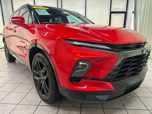 Certified 2023 Chevrolet Blazer RS w/ Enhanced Convenience Package image 2