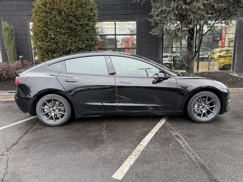 Used 2022 Tesla Model 3 Long Range image 21