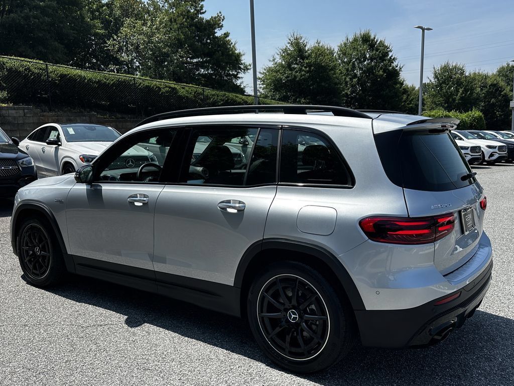 Used 2026 Mercedes-Benz GLB 35 AMG 4MATIC image 6