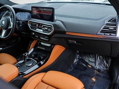 Used 2023 BMW X4 xDrive30i w/ M Sport Package image 28